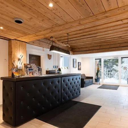 住宿加早餐酒店 Bristol 巴德加斯坦