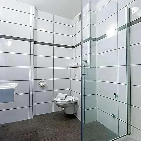 Bristol Bed & Breakfast 3*