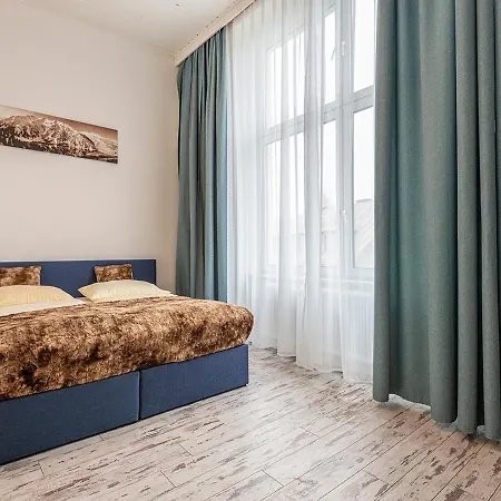 住宿加早餐酒店 Bristol 巴德加斯坦