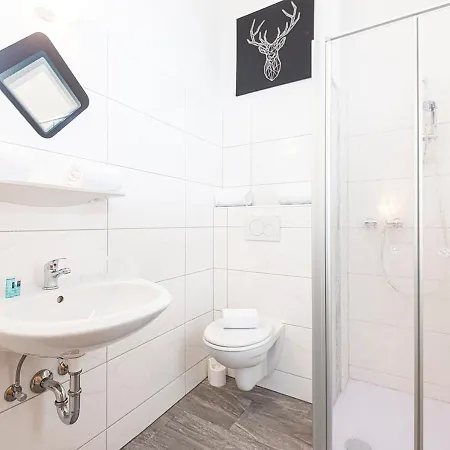 B&B Bristol 3*